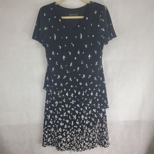 Connected Apparel Black With White Dress Padded